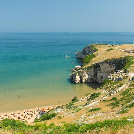Appartamenti - Spiaggia Zaiana Пешичи Екстериор снимка